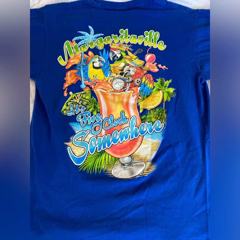 Jimmy buffet margaritavillie it’s 5 o’clock somewhere pigeon forge Tshirt